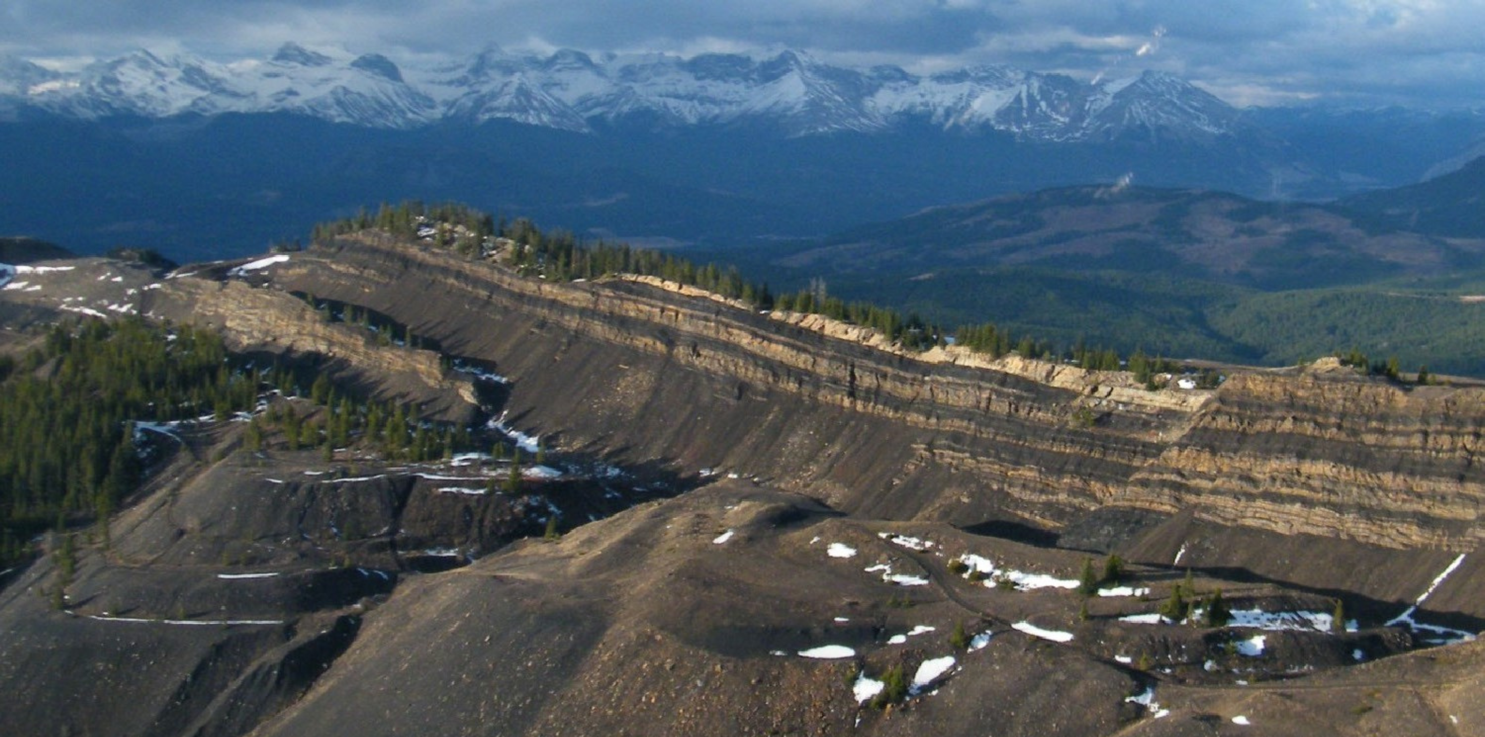 Featured image for “AER Greenlights Coal Exploration at Grassy Mountain”